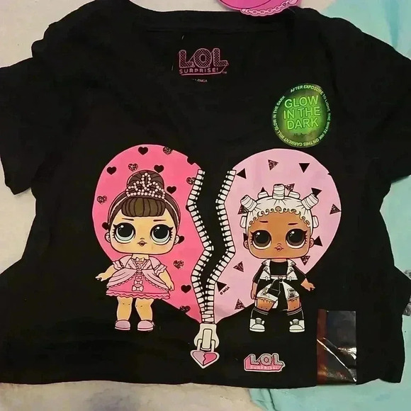 T-shirts  - Picture 2 of 7